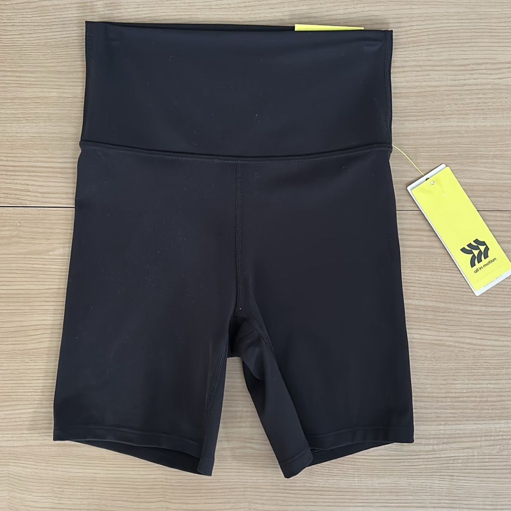 All In Motion Everyday Soft 6” Black Bike Shorts Xs